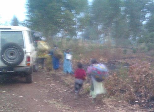 Bamwe mu banyarwanda batuye hafi y