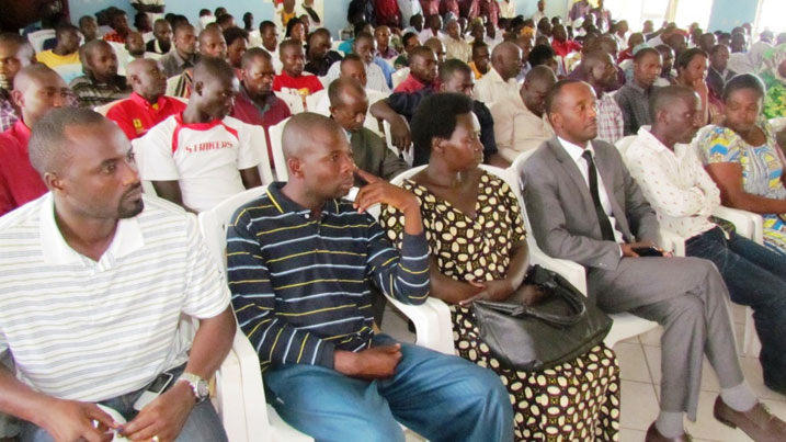 Bamwe m ubayobozi bitabiriye inama na Komisiyo y