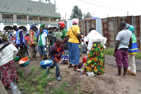 Bamwe mu bana biyise intumwa za shitani kuko biyemeje kurwanya ababakumira.