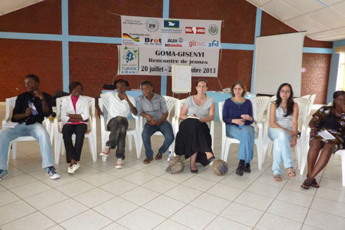 Bamwe mu baterankunga bishimiye ibitekerezo n'ibikorwa by'urubyiruko rwa Goma-Gisenyi.