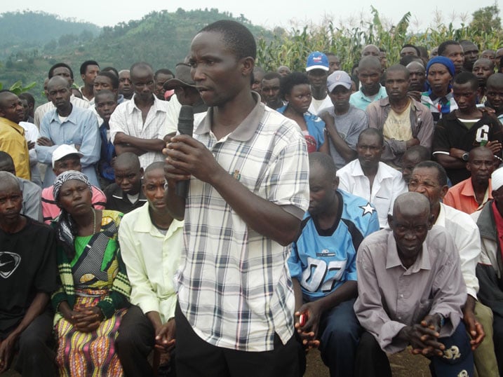 Bamwe mu baturage bo mu murenge wa Boneza bavuga ko hashize imyaka itatu batarishyurwa imitungo yabo yangijwe na EWSA.