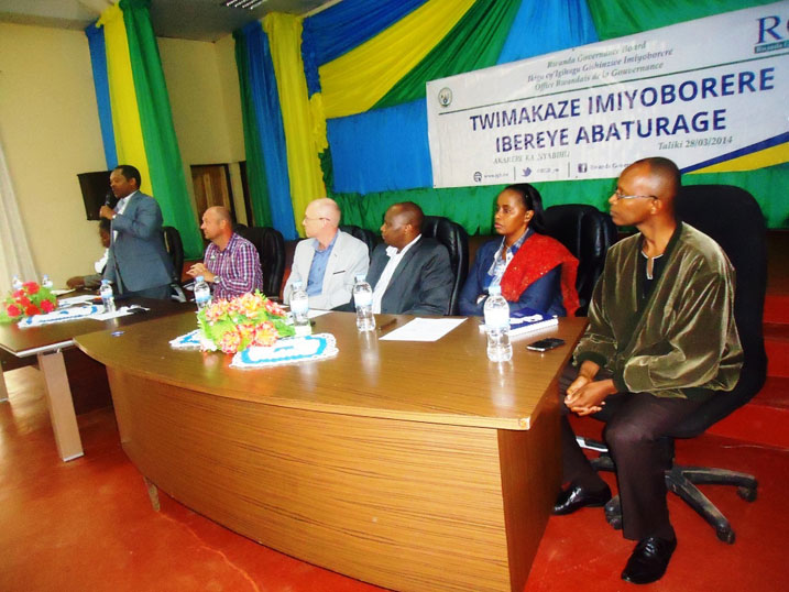 Bamwe mu bayobozi mu nzego z