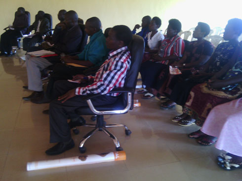 Bamwe mu bitabiriye amahugurwa ya SDF ku mishinga igamije kwigisha abantu imyuga mu gihe gito.