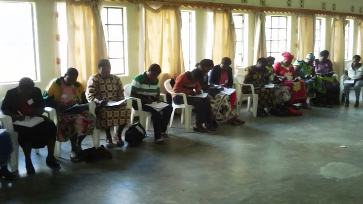 Bamwe muri ba Rwiyemezamirimo b'abagore bahuguwe mu kongera umusaruro batongereye igishoro.