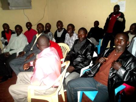 Abamotari bitabiriye umuhango wo kurahiza bagenzi babo nk'abanyamuryango ba FPR-Inkotanyi.