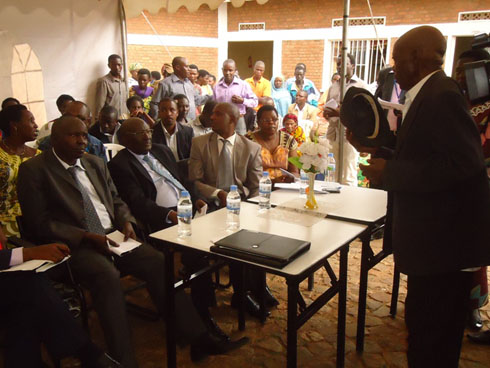 Bamwe mu baturage bakemuriwe ibibazo byabo.