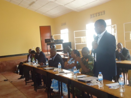 Bamwe mu bayobozi batangije ibiganiro bya Ndi Umunyarwanda i Kayonza.