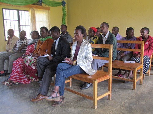 Bamwe mu bazakorera muri selling point bahagarariye abandi bitabiriye inama.