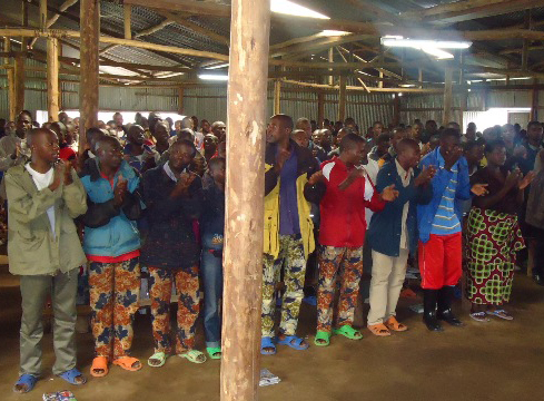 bamwe mu bitandukanyije na FDLR bari mu kigo cya Mutobo.