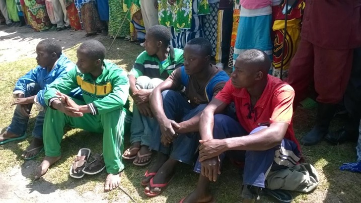 Barara baroba rwihishwa bakoresheje imitego itemewe, mu gitondo bakajya mu ishuri.