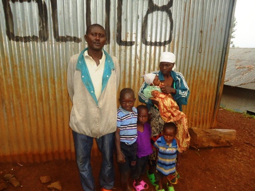 Buri wese yagiye azana n