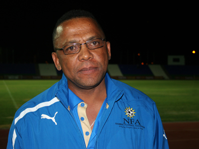 Bernard Kaanjuka, umutoza wa Namibia.