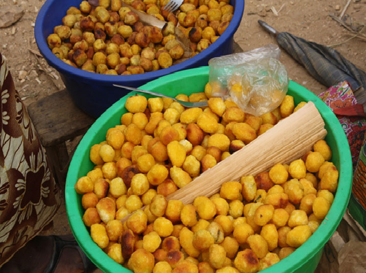 Bimwe mu biribwa bikekwaho gukwirakwiza indwara ziterwa n