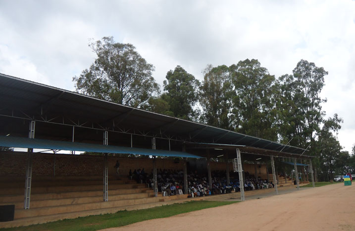 Bitabiriye Ndi Umunyarwanda mpuzamatorero ari bakeya.