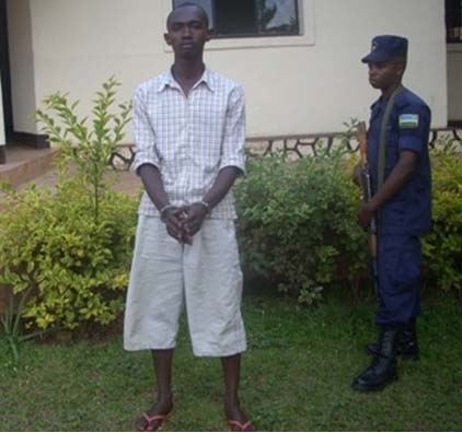 Bitegetsimana kuri sitasiyo ya Polisi ya Nyamirambo.