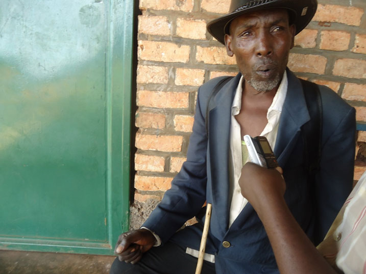 Bugingo abona itopito ye imufasha akazi cyane.