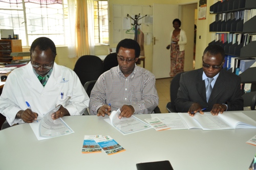 Nk'uko bisanzwe iyo umushinga urangiye, abagenerwabikorwa n'umushinga wa BTC basinyana amasezerano yo kwemeza ko bahawe ibikoresho.