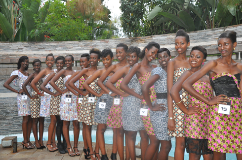 Abakobwa bose bahatanira kuba Miss Rwanda 2012.