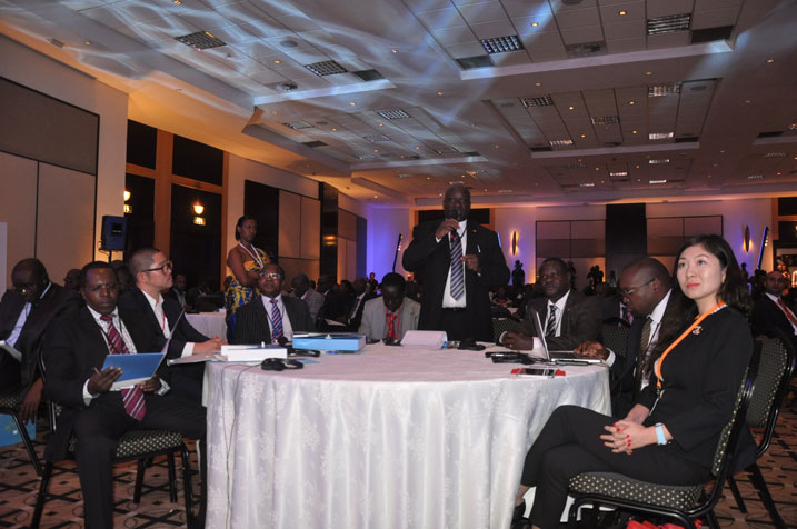 Rimwe mu matsinda yakoze ibiganiro ku bukungu bwa Afurika.