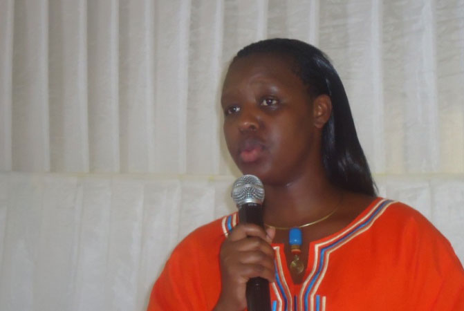 Doctor Anita Asiimwe atangiza inama y