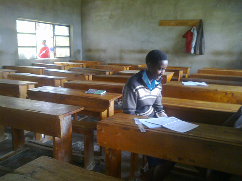 Muri iri ishuli abanyeshuli bose bari batashye hasigaye umwe. 