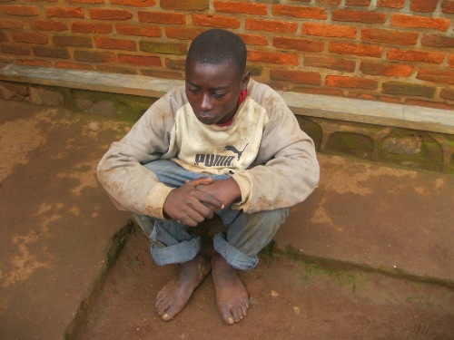 Nzakizwanayo washatse kwiyahura kubera gufatanwa insinga z