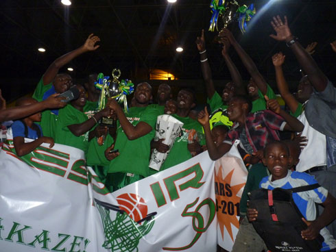 Espoir BBC yatwaye igikombe giheruka yatangiye shampiyona ikina na 30 Plus.