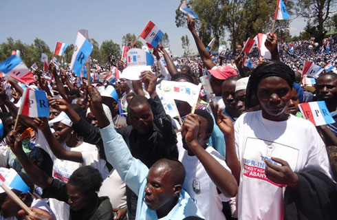 Kwamamaza abakandida-depite ba RPF-Inkotanyi muri Kamonyi byitabiriwe n'ibihumbi by'abaturage.