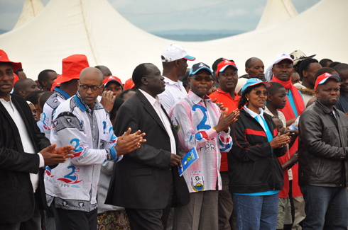 Abayobozi n'abanyamuryango ba FPR bitabiriye uwo muhango.