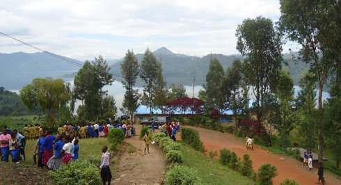 G.S.Musasa iri ahantu hitegeye ikiyaga cya Ruhondo.