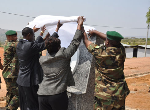 Ikigo Gabiro Combat Training Center cyafunguwe ku mugaragaro n'umugaba mukuru w'ingabo, Minisitiri w'Ingabo na Minisitiri w'Afurika y'Uburasirazuba.