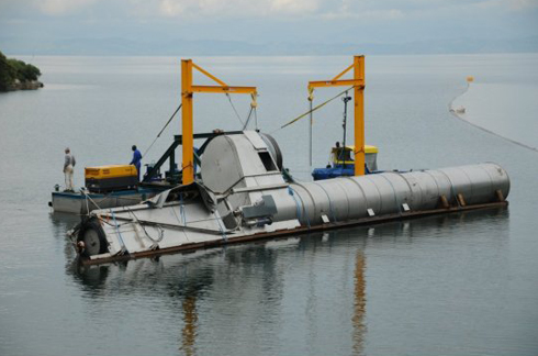 Henshi hagenda havumburwa umutungo kamere utari uzwi. Mu Rwanda havumbuwe gaz methane, muri Uganda na Kenya havumbuwe peteroli.