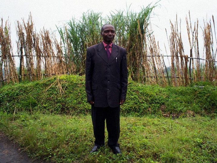 Gen Iyamuremye Gaston umuyobozi wa FDLR ubwo yari Buleusa tumwe mu duce twa Walikale.