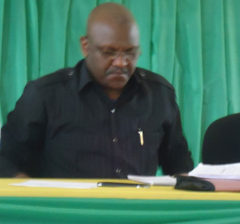 General de Brigade Frank Rusagara atanga ikiganiro kuri "Ndi Umunyarwanda" muri kaminuza y