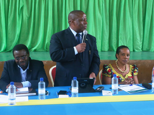 Guverineri Bosenibamwe yemeza ko “Ndi Umunyarwanda” igamije kubaka u Rwanda rukomeye.