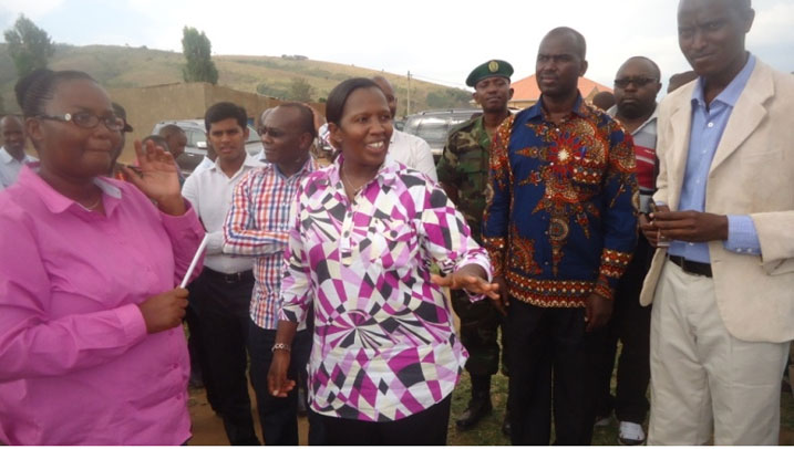 Guverineri Uwamaliya yizeza ko intara y