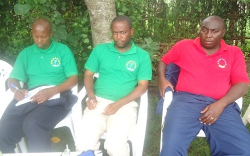 Habarima Frolent (hagati) umukozi wa Minisiteri ya Siporo, avuga ko biteguye gufasha iki gikorwa.