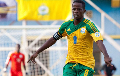 Haruna Niyonzima yabonye amahirwe muri uwo mukino ariko ntiyayabyaza umusaruro.