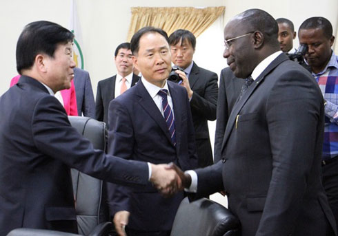 Hon. Park yatangajwe n