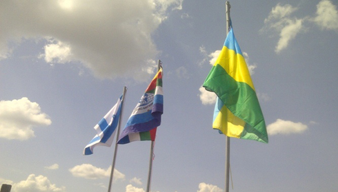 Habaye igikorwa cyo kuzamura ibendera rya Israel, ibindera rya UCC, ibendera ry'u Rwanda. 