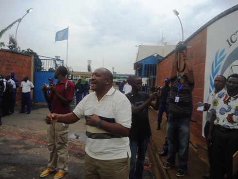 Perezida wa Ibuka, Jean Pierre Dusingizemungu asobanura imikorere mibi y