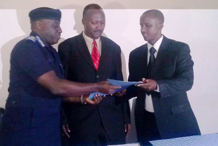 IGP Gasana K. Emmanuel, Umunyamabanga w