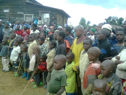 Umubare w'impunzi wo ukomeje kwiyongera ariko izihitamo kuguma mu Rwanda zirajyanwa mu nkambi ya Nkamira.