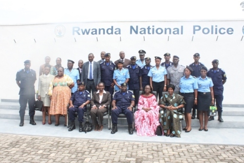 Itsinda ryaturutse muri Cote d