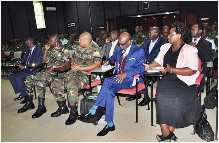 Ibi biganiro byatanzwe n