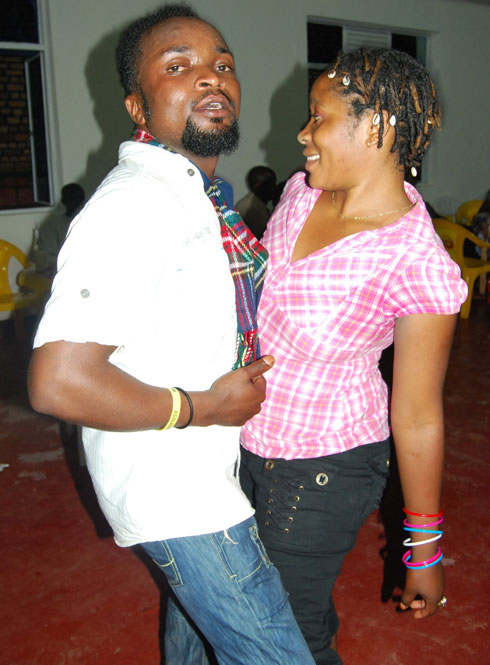 Ibirori byari bigeze aho biryoshye.