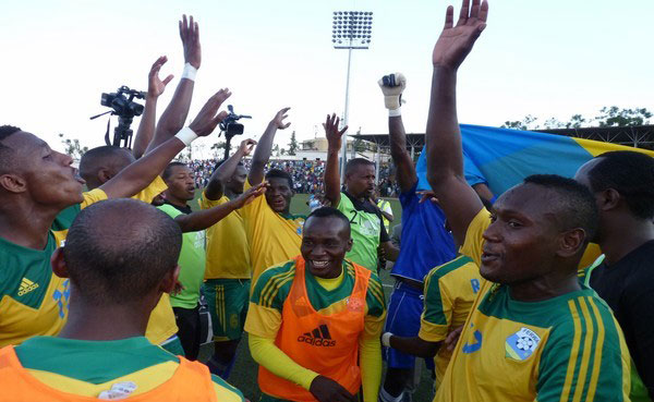 Ibyishimo by'abakinnyi b'Amavubi bari byinshi nyuma yo gutsinda bakanasezerera Libya.