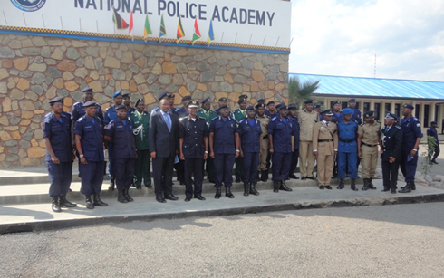 Abapolisi mu ifoto y