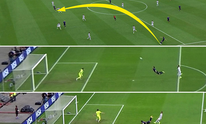 Igitego cya mbere kapiteni Robin Van Persie yagitsindanye mutwe akoreshe ubuhanga buhanitse