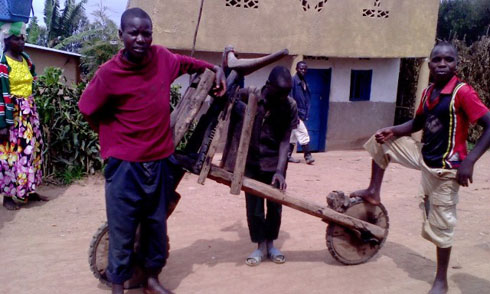 Iki gitogotogo gikoranye ubuhanga kuburyo gifite na feri y